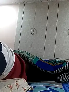 yours smp online show from January 12, 2025, 7:10 pm