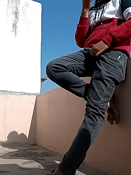 yours smp online show from January 24, 2025, 8:55 am