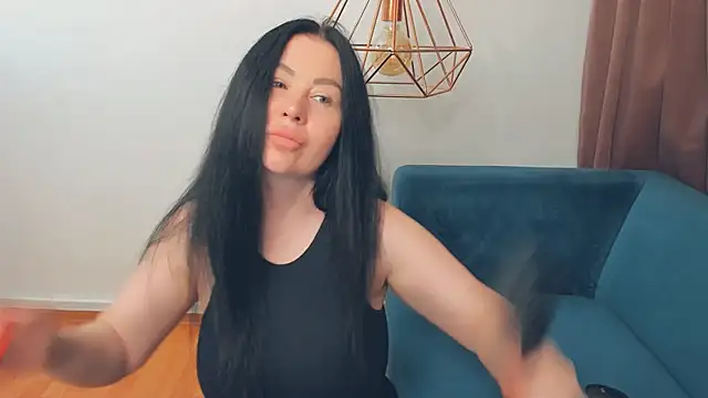 LayaFlow online show from June 30, 2026, 7:09 am