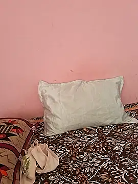 Snapshot of Ravina_patil1 chatting on June 10, 2026, 5:39 am Ravina patil1 online show from June 10, 2026, 5:39 am