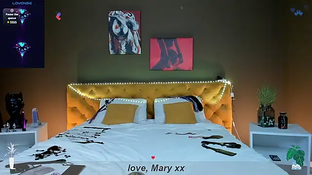 Mary Xextra online show from February 21, 2025, 1:11 am