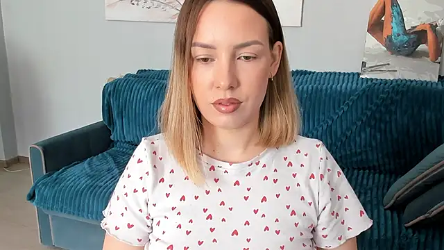 Mia shy1 online show from February 27, 2025, 6:40 am