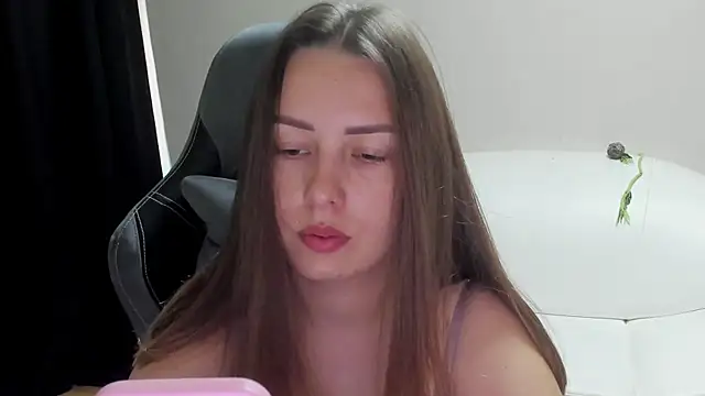 Mia shy1 online show from June 19, 2026, 5:12 am
