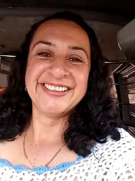 KiaraEliza online show from December 11, 2024, 4:42 pm