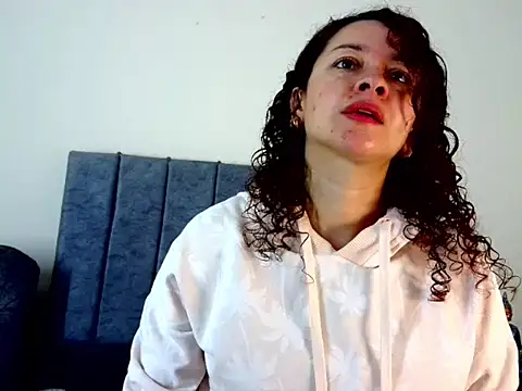 Snapshot of ArtesanaMK chatting on September 28, 2025, 11:26 am ArtesanaMK online show from September 28, 2025, 11:26 am