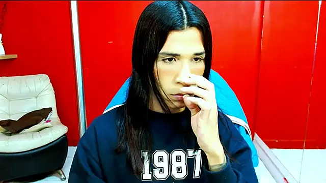 SaraSofia44 online show from March 3, 2026, 11:21 pm