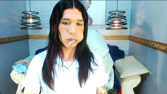 SaraSofia44 online show from June 27, 2026, 6:02 pm