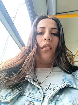 Snapshot of Lena-32 chatting on February 25, 2026, 10:08 pm Lena-32 online show from February 25, 2026, 10:08 pm