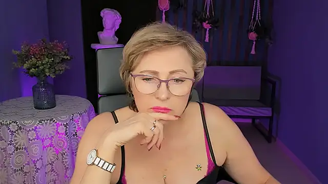 sugar vivien online show from December 22, 2024, 4:27 pm