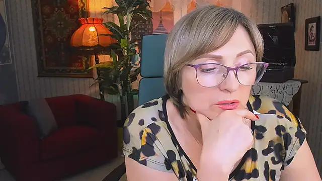 sugar vivien online show from February 5, 2025, 12:17 pm