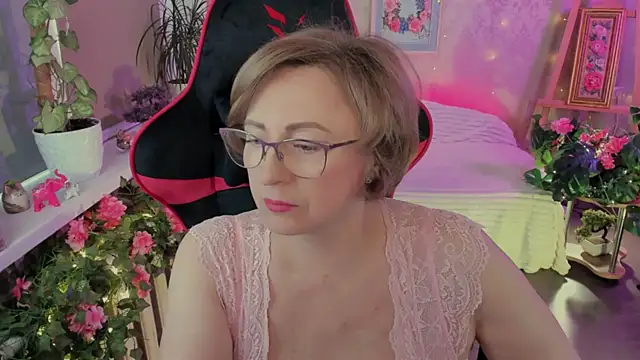 sugar vivien online show from June 11, 2026, 2:48 pm