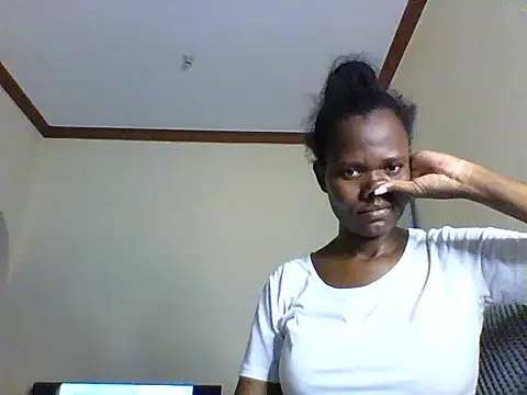 Snapshot of Cute_princcess chatting on October 6, 2025, 5:21 pm Cute princcess online show from October 6, 2025, 5:21 pm