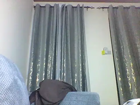 Snapshot of Cute_princcess chatting on October 22, 2025, 10:04 am Cute princcess online show from October 22, 2025, 10:04 am