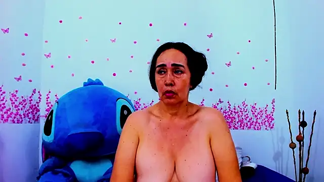 HorniestMilf online show from June 13, 2026, 8:07 pm