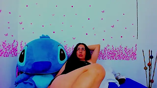 HorniestMilf online show from June 19, 2026, 8:45 pm