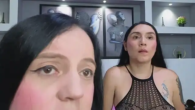 Girls hot 2 online show from April 23, 2026, 9:28 pm
