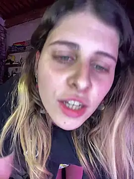FlorBich online show from June 3, 2026, 12:46 am