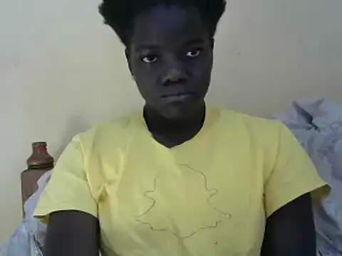 Snapshot of Sweet_chico2 chatting on December 9, 2024, 12:40 pm Sweet chico2 online show from December 9, 2024, 12:40 pm
