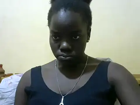 Snapshot of Sweet_chico2 chatting on December 17, 2024, 6:20 pm Sweet chico2 online show from December 17, 2024, 6:20 pm