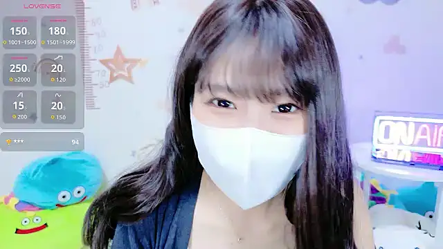 Snapshot of _Iroha_99 chatting on October 21, 2025, 1:50 am Iroha 99 online show from October 21, 2025, 1:50 am