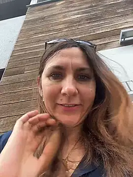 JasmineGlamour online show from July 4, 2026, 4:13 pm