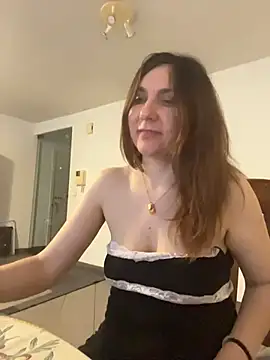 JasmineGlamour online show from July 16, 2026, 3:56 am