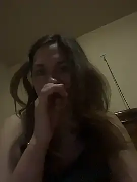 JasmineGlamour online show from August 7, 2026, 1:07 am