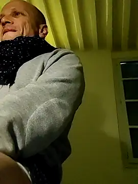 wedge75 online show from October 5, 2025, 1:31 pm