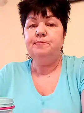 FantasyMichelle online show from February 1, 2025, 1:09 pm