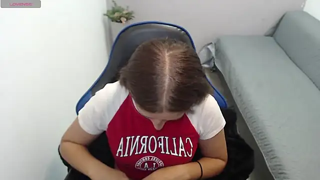 valerie diaz1 online show from January 16, 2026, 1:26 pm