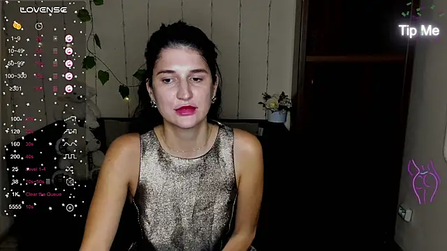 Alianna Solo Kisses online show from December 26, 2024, 3:31 pm