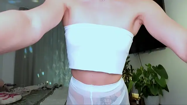 Snapshot of Sp1cyme chatting on September 22, 2025, 4:42 pm Sp1cyme online show from September 22, 2025, 4:42 pm