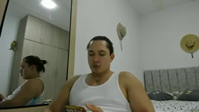 Snapshot of Valerioe chatting on March 29, 2026, 4:40 pm Valerioe online show from March 29, 2026, 4:40 pm