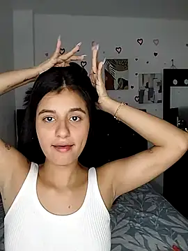 floweer  online show from October 26, 2025, 8:15 pm