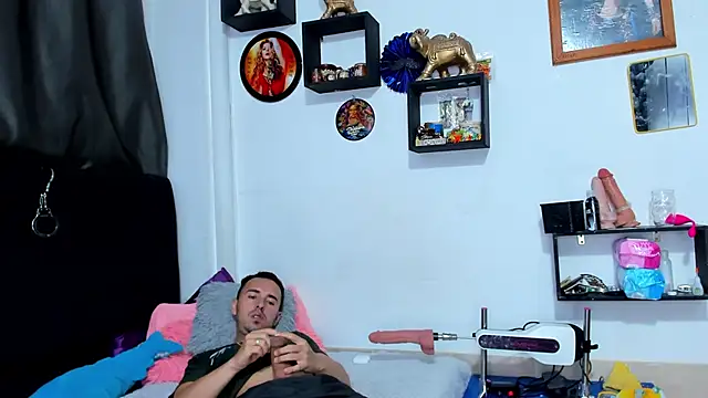 big-dicktop23 online show from May 8, 2026, 2:11 pm
