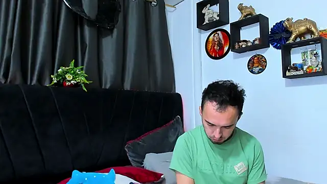 big-dicktop23 online show from June 14, 2026, 12:08 am