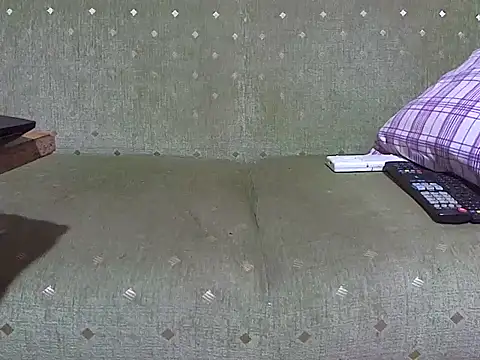 Snapshot of zormen355 chatting on December 5, 2025, 7:43 pm zormen355 online show from December 5, 2025, 7:43 pm