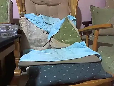 Snapshot of zormen355 chatting on January 9, 2026, 6:10 pm zormen355 online show from January 9, 2026, 6:10 pm