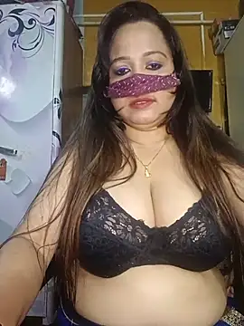 albelasummi702 online show from June 8, 2026, 1:28 am
