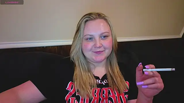 PhatAssBlond online show from March 2, 2026, 5:08 am
