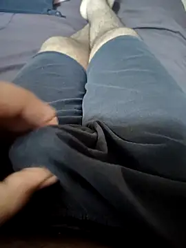 SplitPrestige19 online show from December 1, 2025, 4:39 am