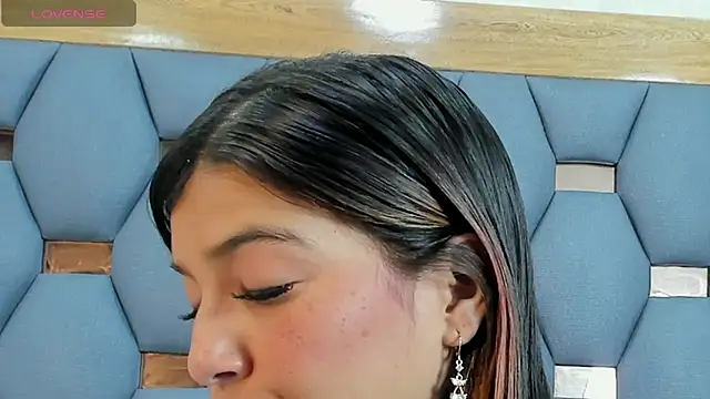 yayi derek online show from December 20, 2025, 11:28 am