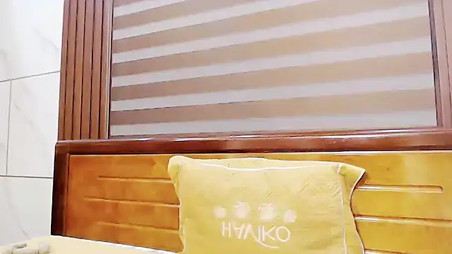 phuong-anh1709 online show from December 2, 2024, 12:40 pm