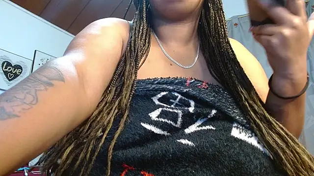 Alisteresa  online show from September 15, 2025, 1:49 am