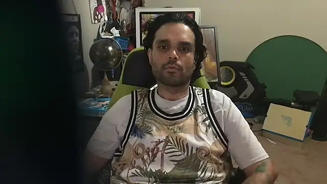 GForceSavage online show from May 6, 2026, 11:43 pm