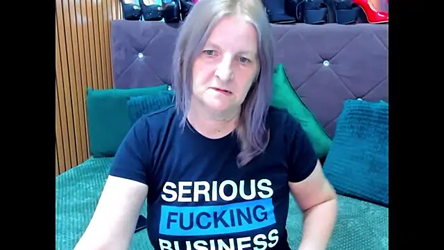 Snapshot of Lilly_hott chatting on September 12, 2025, 7:14 pm Lilly hott online show from September 12, 2025, 7:14 pm