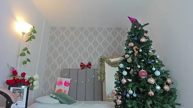 Adria ross online show from December 28, 2024, 4:41 pm
