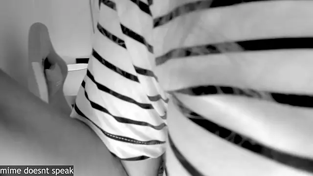 Snapshot of Adria_ross chatting on September 20, 2025, 1:45 pm Adria ross online show from September 20, 2025, 1:45 pm