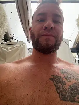 delessandro world online show from October 24, 2025, 4:47 pm