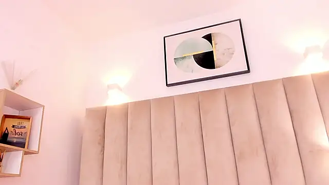 Snapshot of Anniie_Queen chatting on February 6, 2025, 3:16 am Anniie Queen online show from February 6, 2025, 3:16 am